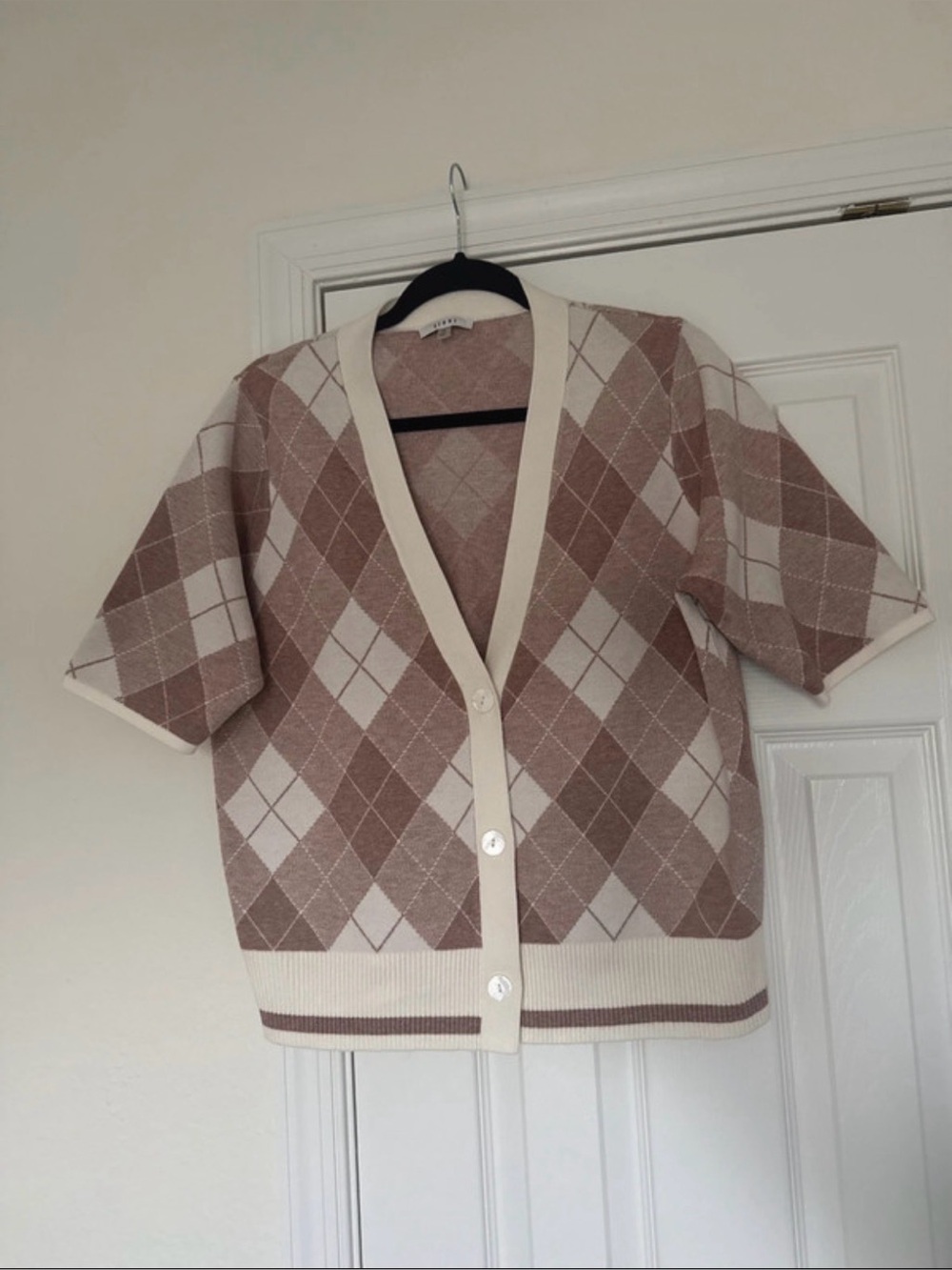 Diamond Plaid Pattern Cardigan